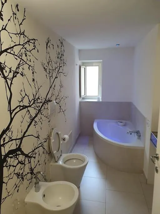 Confort In The Historic Spanish Center Apartment Naples Italy