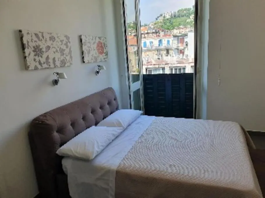 Confort In The Historic Spanish Center Apartment Naples 0*,